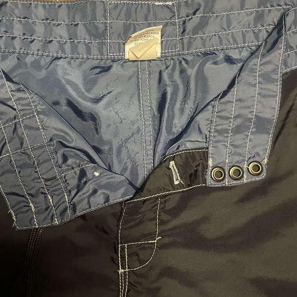 Birdwell Black and Blue Board Shorts. Size 36 - Picture 8 of 8